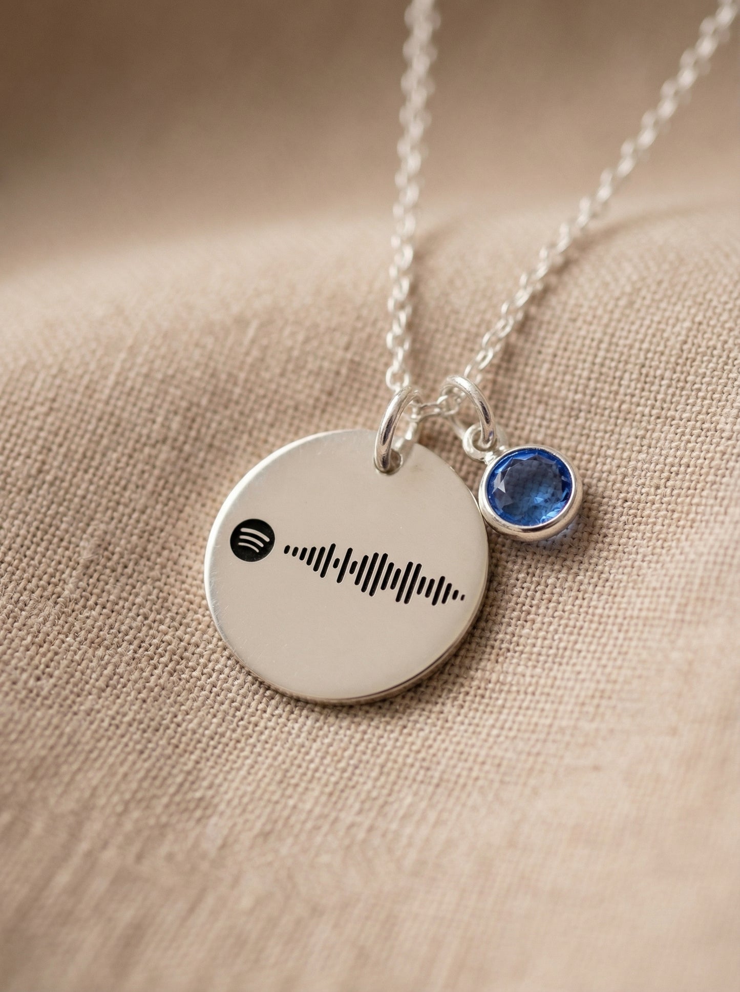 שרשרת עגולה כסף עם חריטת ספוטיפיי