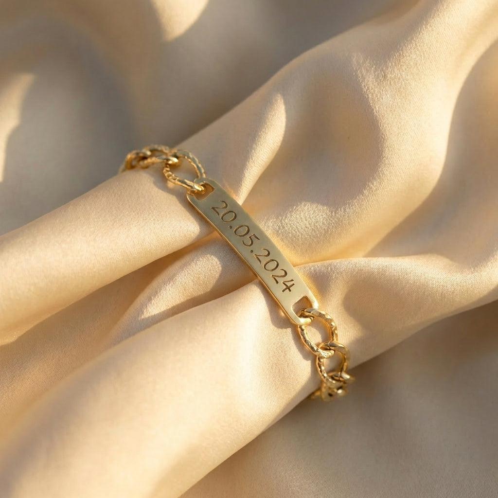 צמיד לגבר פלטה עם חריטה אישית של שם, תאריך ,משפט או הקדש