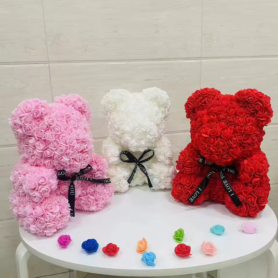 פרח ורדים של דובי Dream Gifts