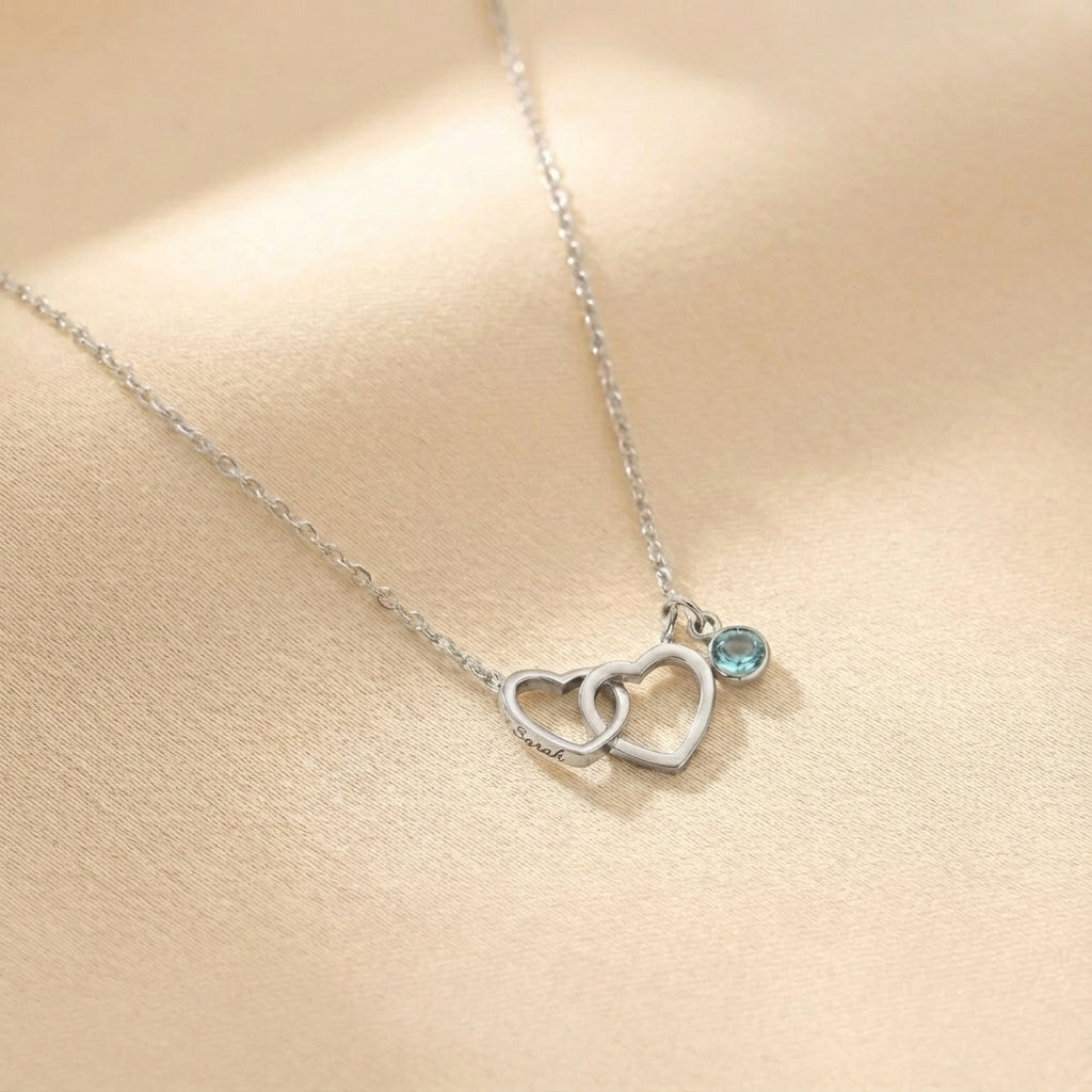 שרשרת  2 לבבות מחוברים עם חריטה