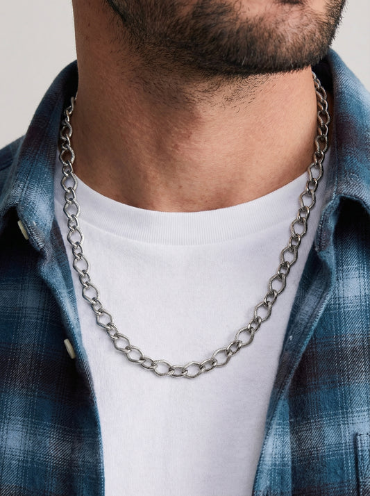 שרשרת חוליות בטקסטורה מסולסלת – שרשרת לולאות אובליות במראה וינטג' | תכשיט בעיצוב חבל קלוע לגבר - כסף