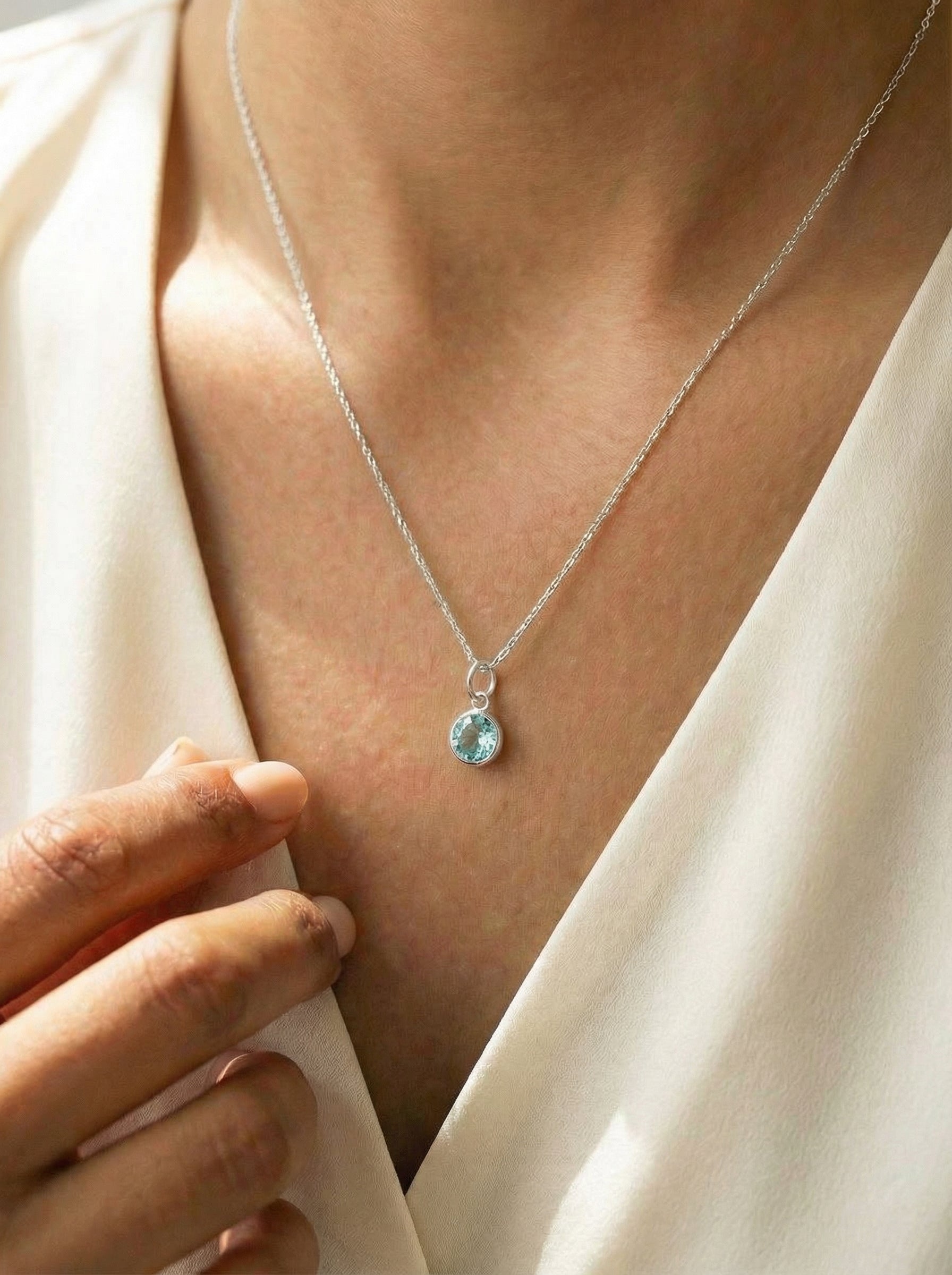 שרשרת עם אבן לידה קריסטל אישית Dream Gifts