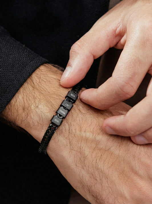 צמיד חריטה כסף עם שמות ילדים ,משפחה לגבר - שחור