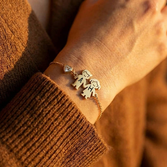 מתנה מיוחדת לאישה,לאמא: צמיד עם חריטה אישית של משפט,אות,תאריך של ילדים - זהב